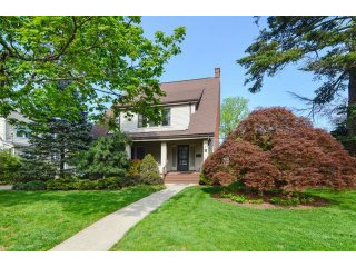 3 bedroom House For Sale: 91 Grandview..