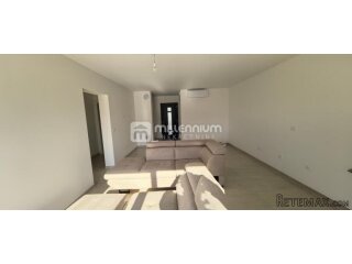 Istra, Poreč, 2S+DB, 70.50m2, velika terasa, PARKING
