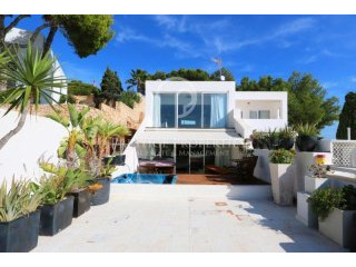 Duplex house with incredible views in..