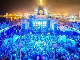 Cruise Ship Vacancies in U.K