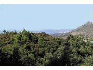 Fantastic West Facing Sea View Plot