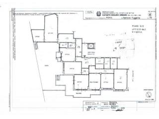 8 Bedrooms - Apartment - For Sale