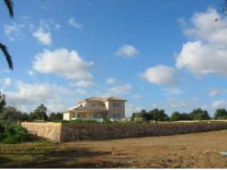 Finca, with panoramic views to the Bay..