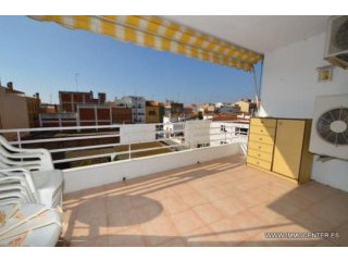 ROSES: Spacious furnished apartment in..