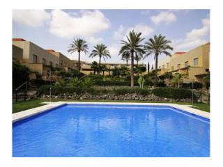 Townhouse For Sale, Valle Del Este..