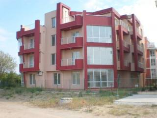 Nessebar, Spacious 2-bedroom apartment..