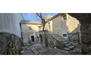 Tribalj, 110m2, samostojeća kamena kuća
