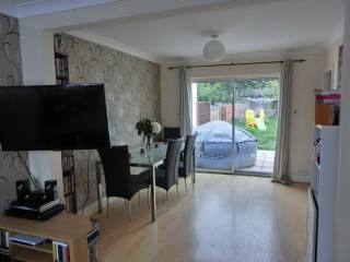 3 bedroom house in Minster On Sea..