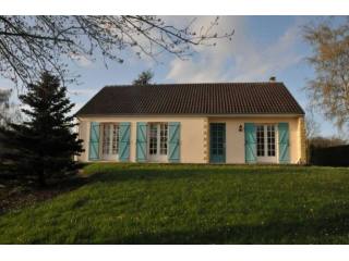Delightful and Charming House and Garden