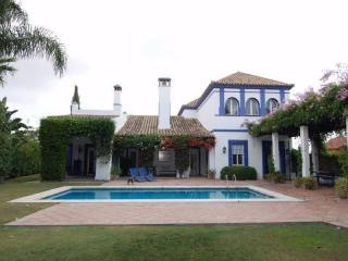 6 bedroom Detached Villa For Sale:..