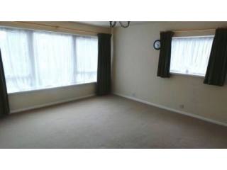 2 Bed Flat/Apartment To Let in..