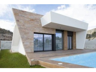 3 Bedroom 2 Bathroom Villa In Benidorm..