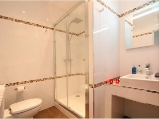 Great Interior And Excellent Location