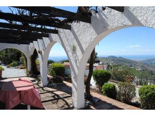Villa for Sale in Competa, Competa..