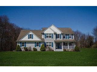 4 bedroom House For Sale: 1281 Noxon Rd..