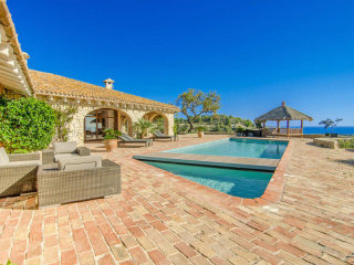 6 Bedrooms - Finca - Alicante - For Sale
