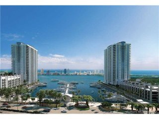 2 bedroom Flat For Sale: 17111 BISCAYNE..