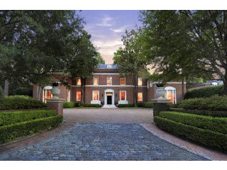 7 bedroom House For Sale: 7 Winston..