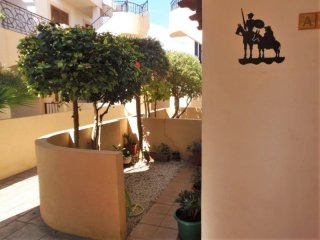Ref.100777 . Apartment - Sales -..