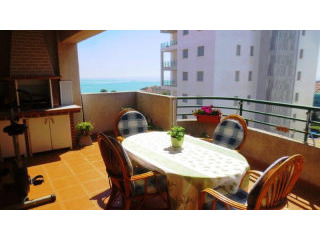 Penthouse Apartment With Views To La..