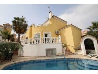 5 Bedrooms - Villa - Alicante - For Sale