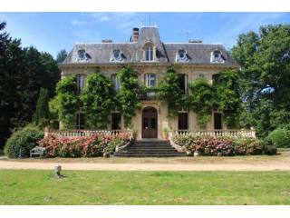 7 bedroom Manor House For Sale: 03310..