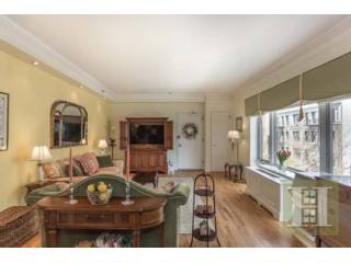 3 bedroom Apartment For Sale: 304 WEST..
