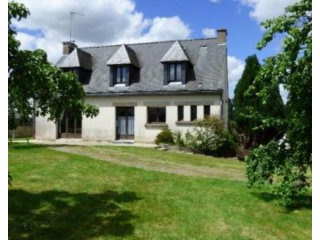 Pretty Detached House and Gardens