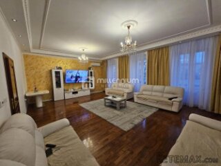 Rijeka, Centar, 109.70m2, 2s+db s balkonom