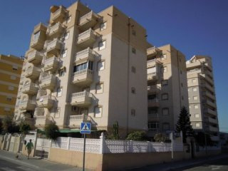 2 Bedrooms - Apartment - Alicante - For..