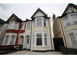 Claremont Road Westcliff On Sea SS0 7DX