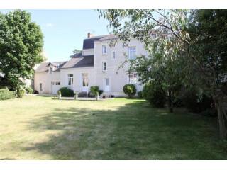 5 bedroom Town House For Sale: 86100..
