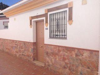 2 Bedrooms - Town House - Malaga - For..