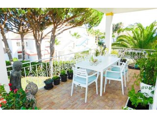 Excellent 2 bed apartment in Luxury..