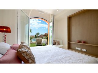 Three Bedroom Apartment, 1023, Porto..