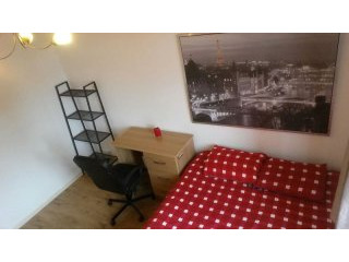 Double Room In Canary Wharf