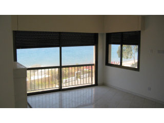 3 Bedroom Beach Front Penthouse With..