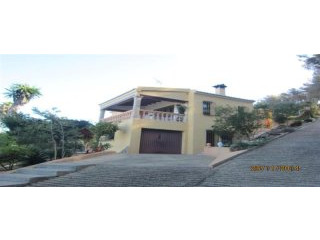 3 Bedrooms - Villa - Alicante - For Sale
