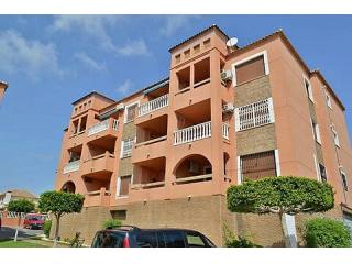 * LUXURY 2 BED APARTMENT WITH..