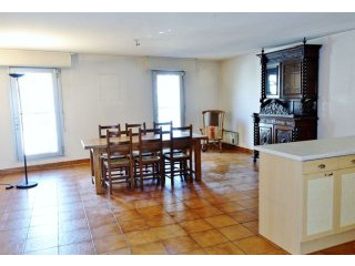 Sale Apartment Saintes (17100) Rive..