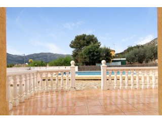 2-Bedroom modern town house in Alcalali