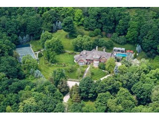 8 bedroom House For Sale: 65 Hunting..