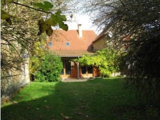 Beautiful Perigourdine Style Plot Comes..