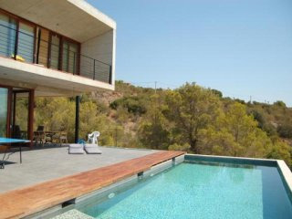 Contemporary Villa With Breathtaking..