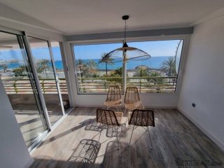 Increíble apartamento de 2 dormitorios y 1 baño en primera..