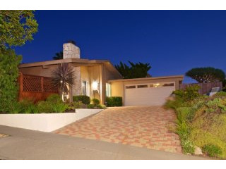 4875 San Joaquin Drive