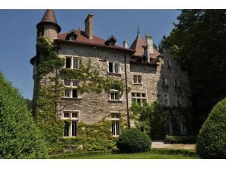12 bedroom Castle For Sale: 73170 LA..