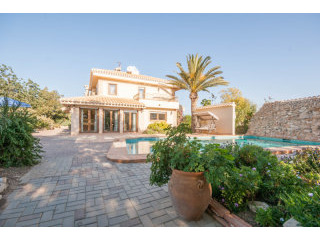 3 Bedrooms - Villa - Alicante - For Sale