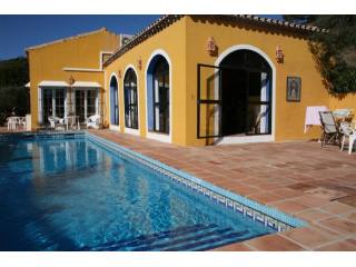 Villa - A stunning, very private finca..