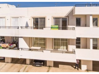 For Sale : First Floor Apartment -..